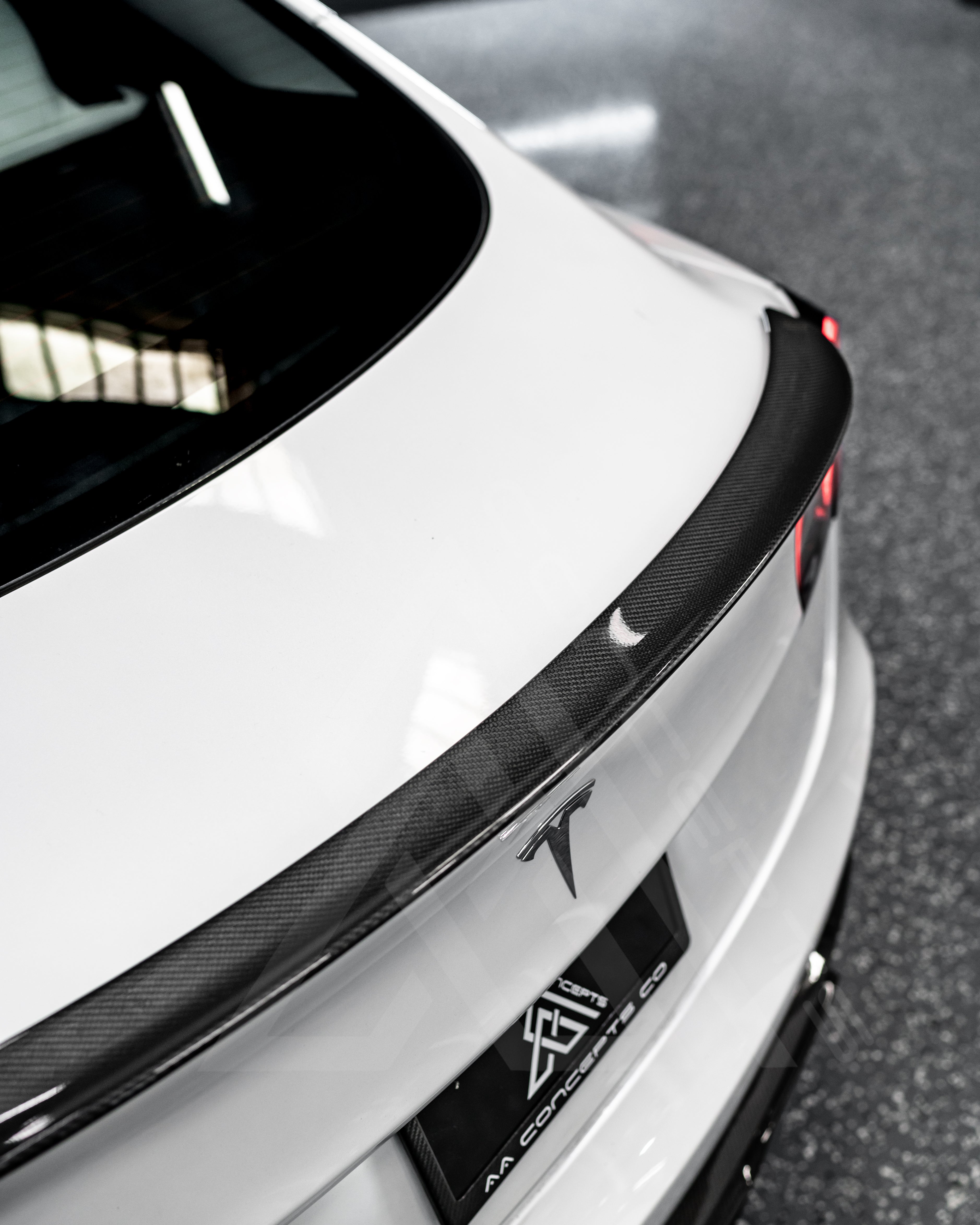 Carbon Fiber Trunk Lip – Tesla Model 3 | Eterna Motorworks
