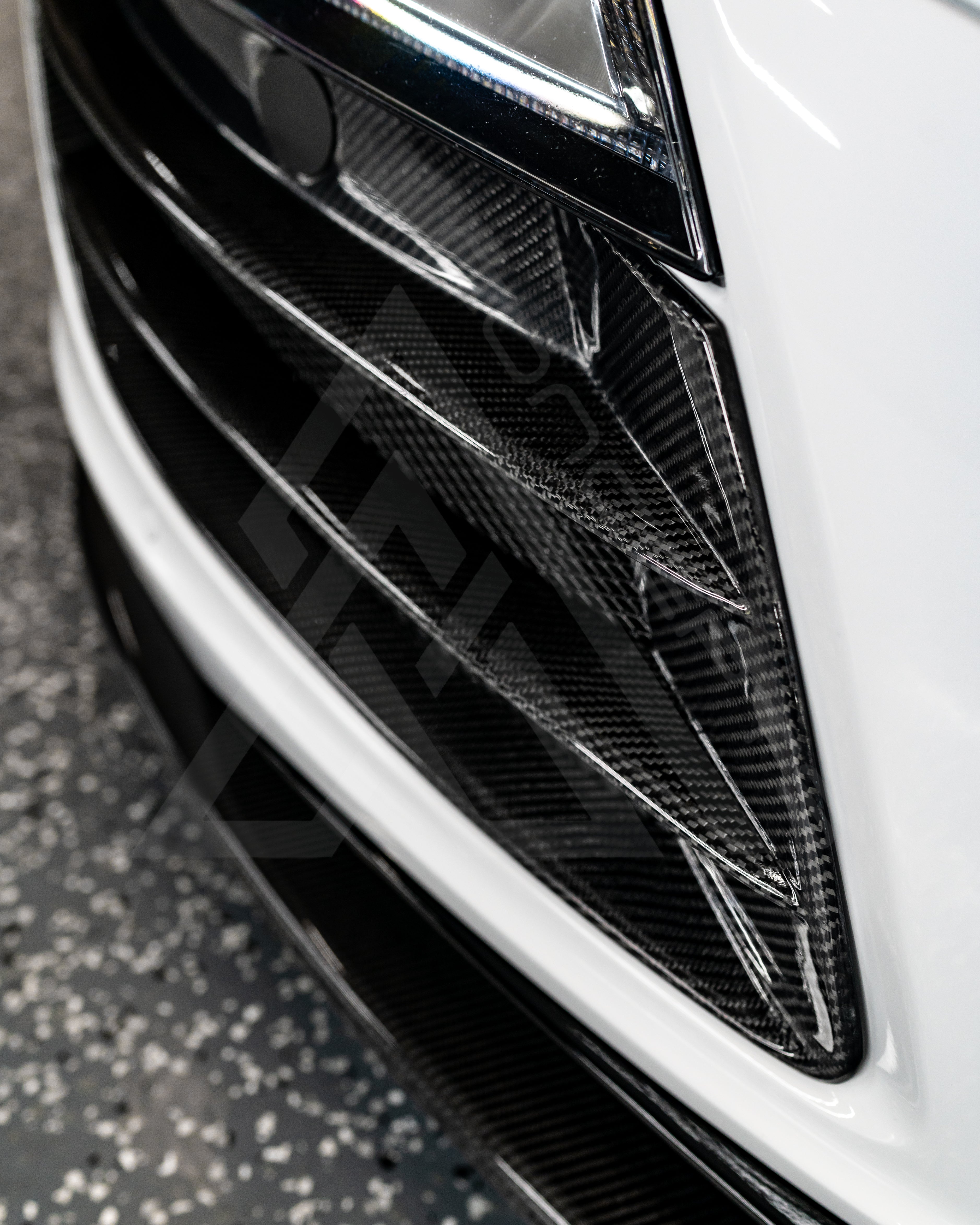 Carbon Fiber GT-Style Front Vents – Audi R8 | Eterna Motorworks