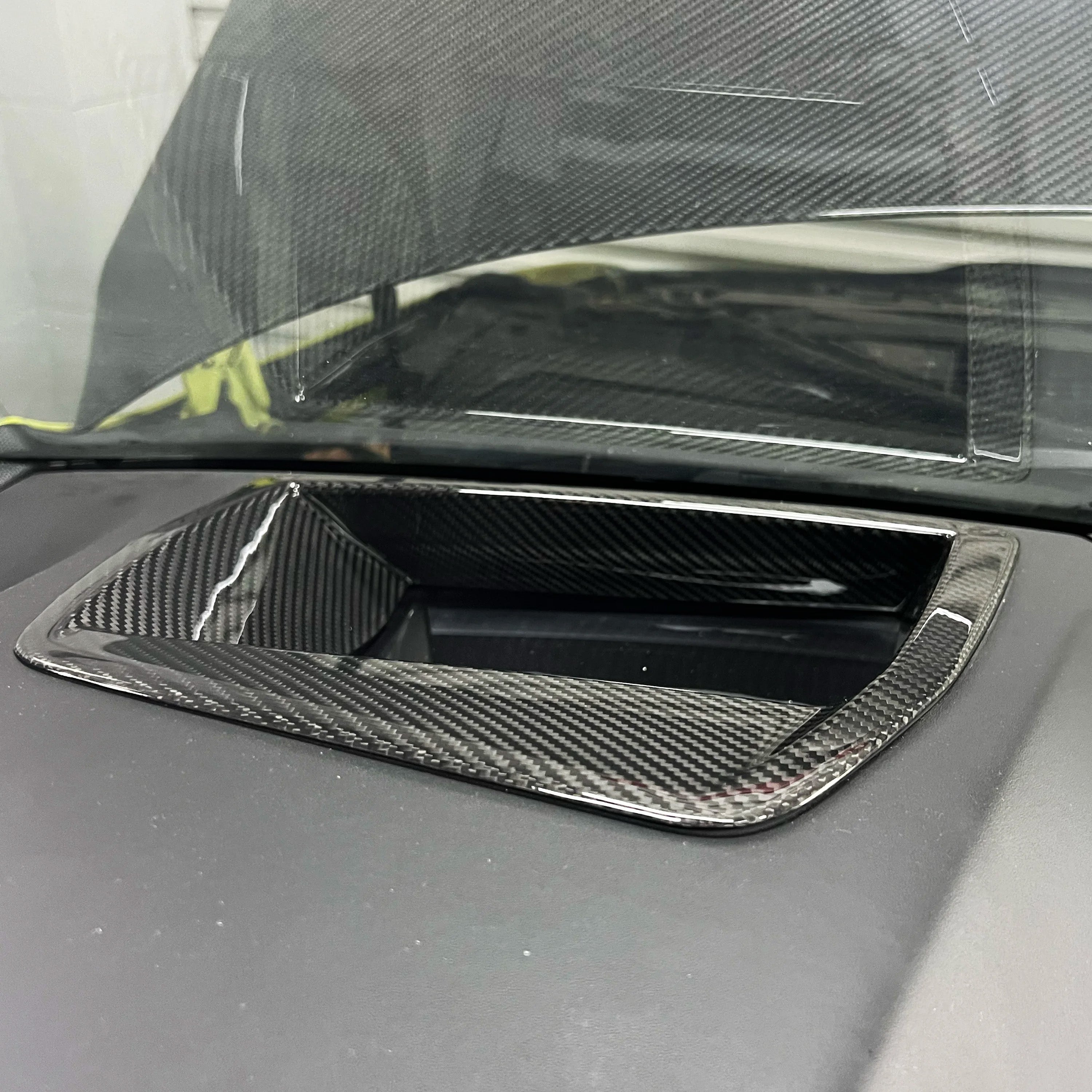 Carbon Fiber HUD Cover – BMW G87 M2 | Eterna Motorworks