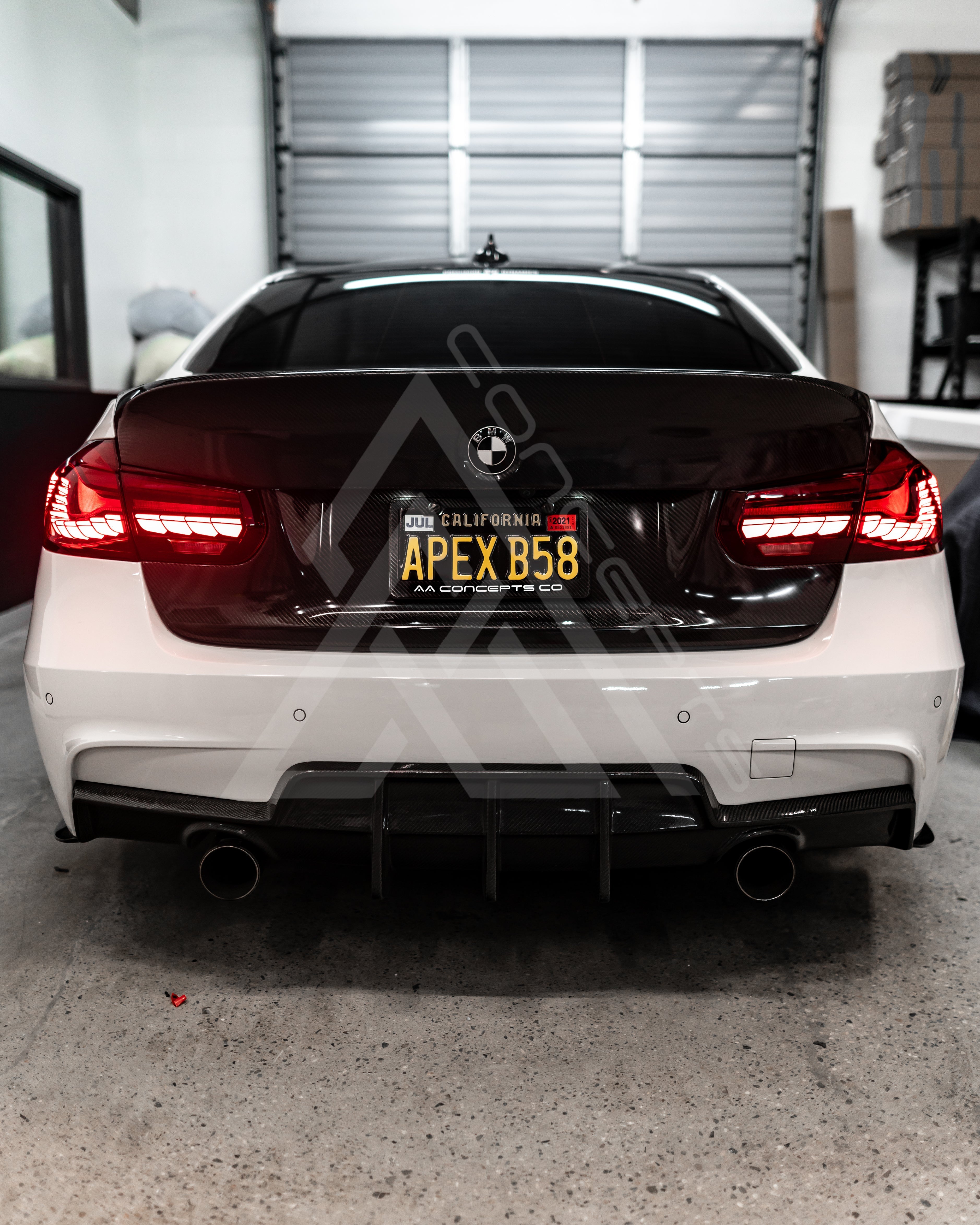 F80 M3 & F30 3 series Sequential OLED GTS style taillights