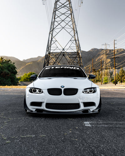 Dry Carbon Fiber Replacement Mirror Caps – BMW E90 / E92 / E93 M3     ￼