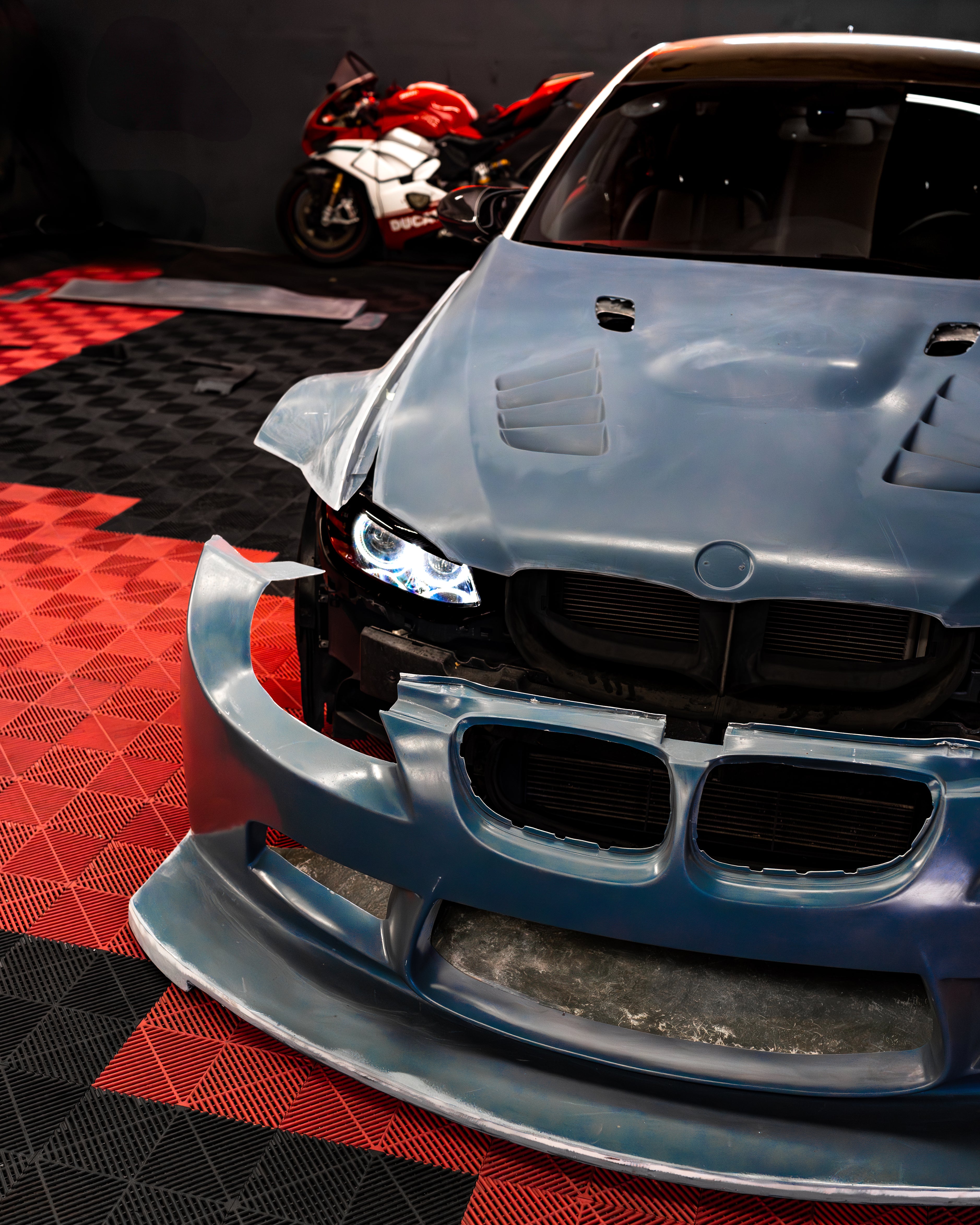 DTM Vented Hood – BMW E92 M3 | Eterna Motorworks