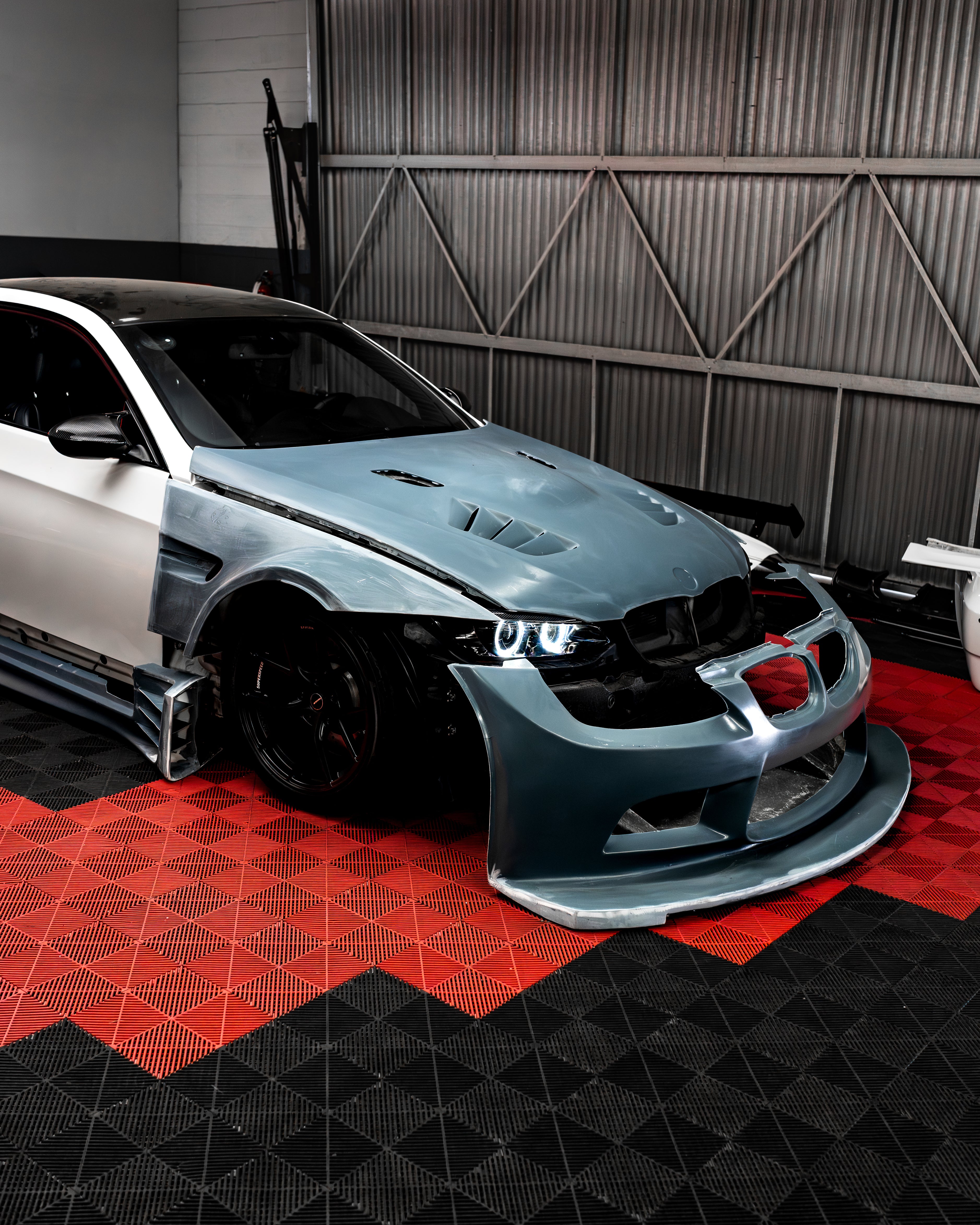 DTM Vented Hood – BMW E92 M3 | Eterna Motorworks