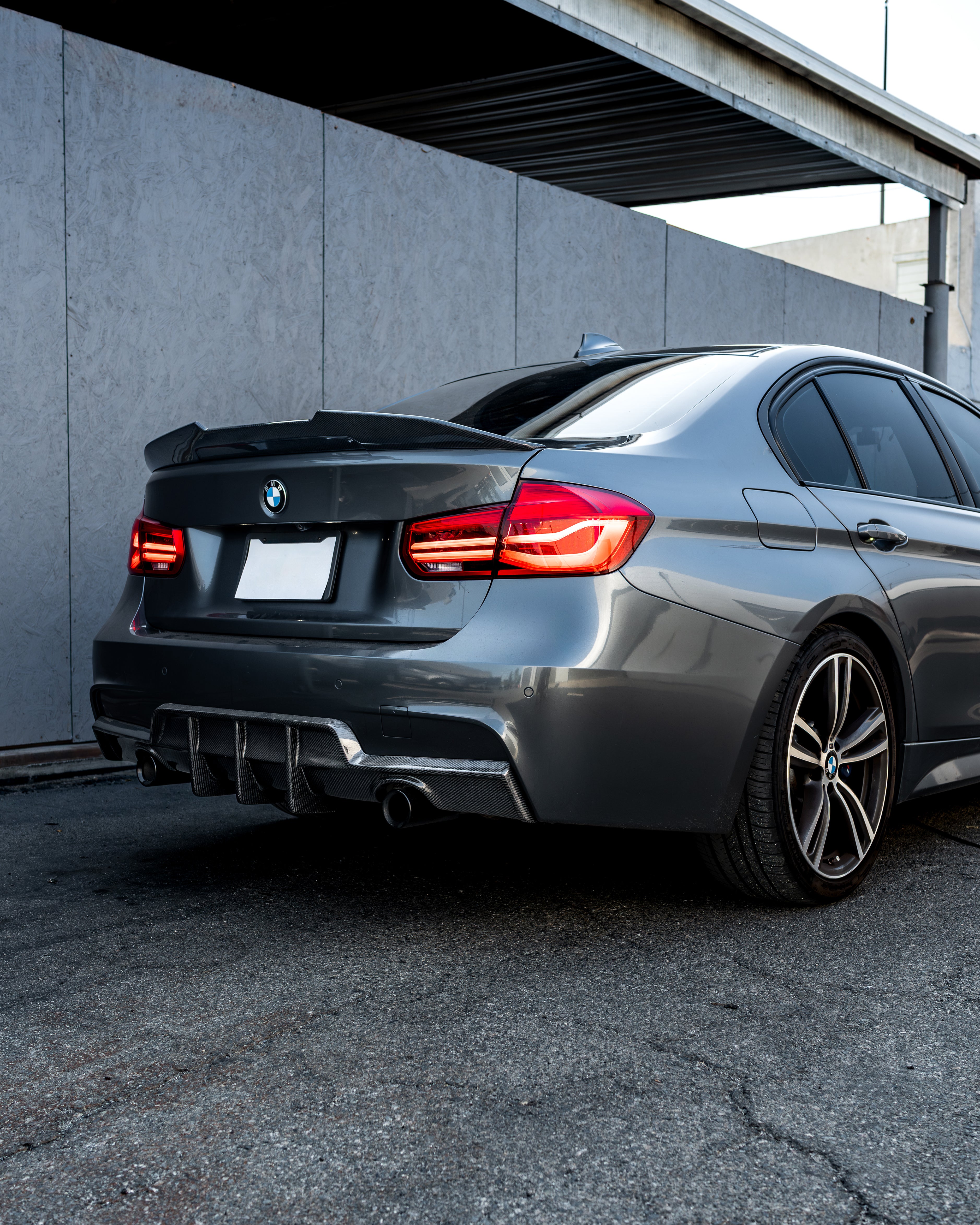 Signature Series Carbon Fiber Rear Diffuser – BMW F30 3 Series