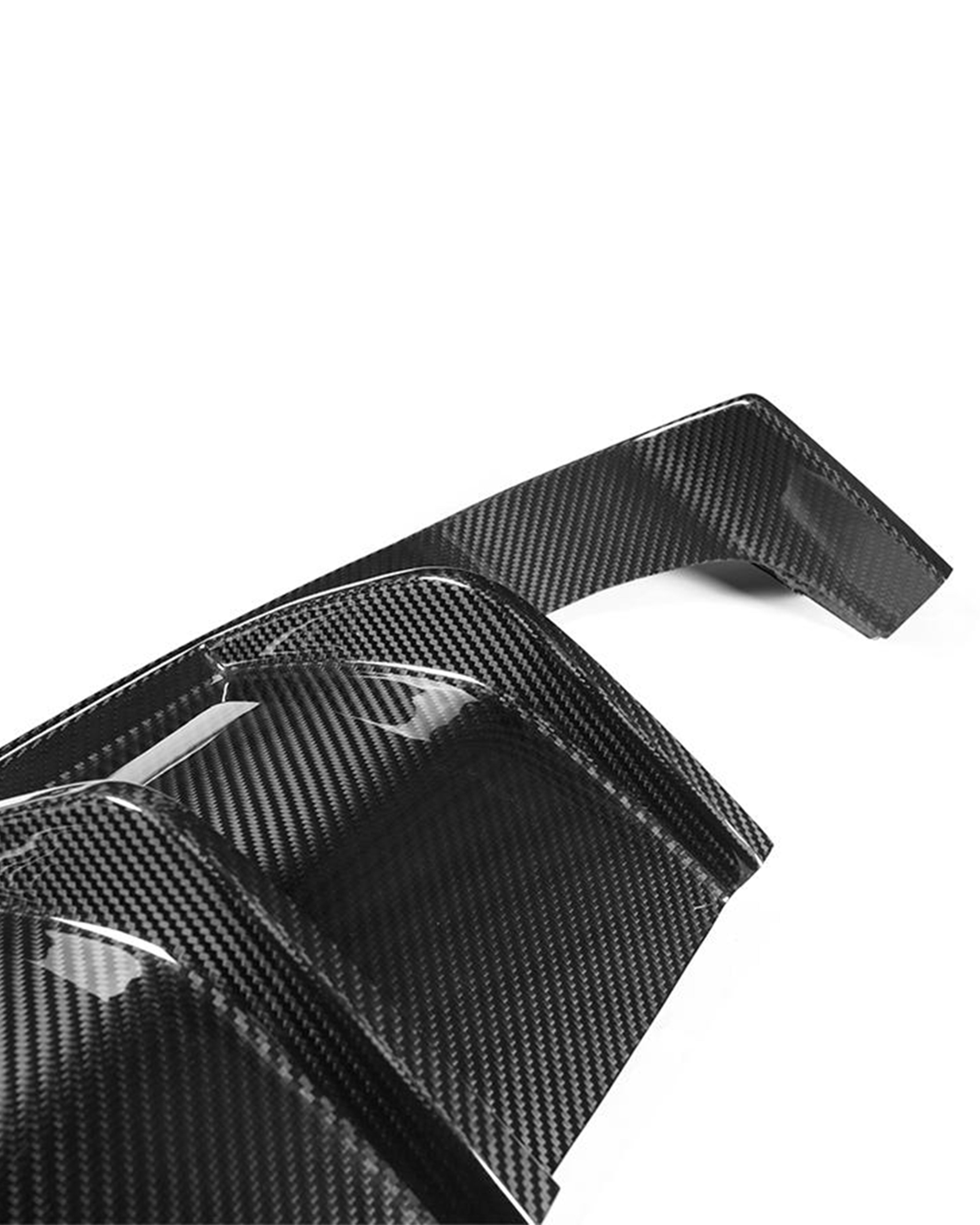 F80 M3 F82 M4 Carbon Fiber Rear V Style 3 Piece Diffuser