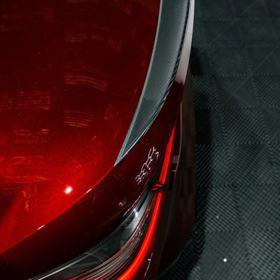 Carbon Fiber V Style Trunk Spoiler - BMW G83 M4 Convertible
