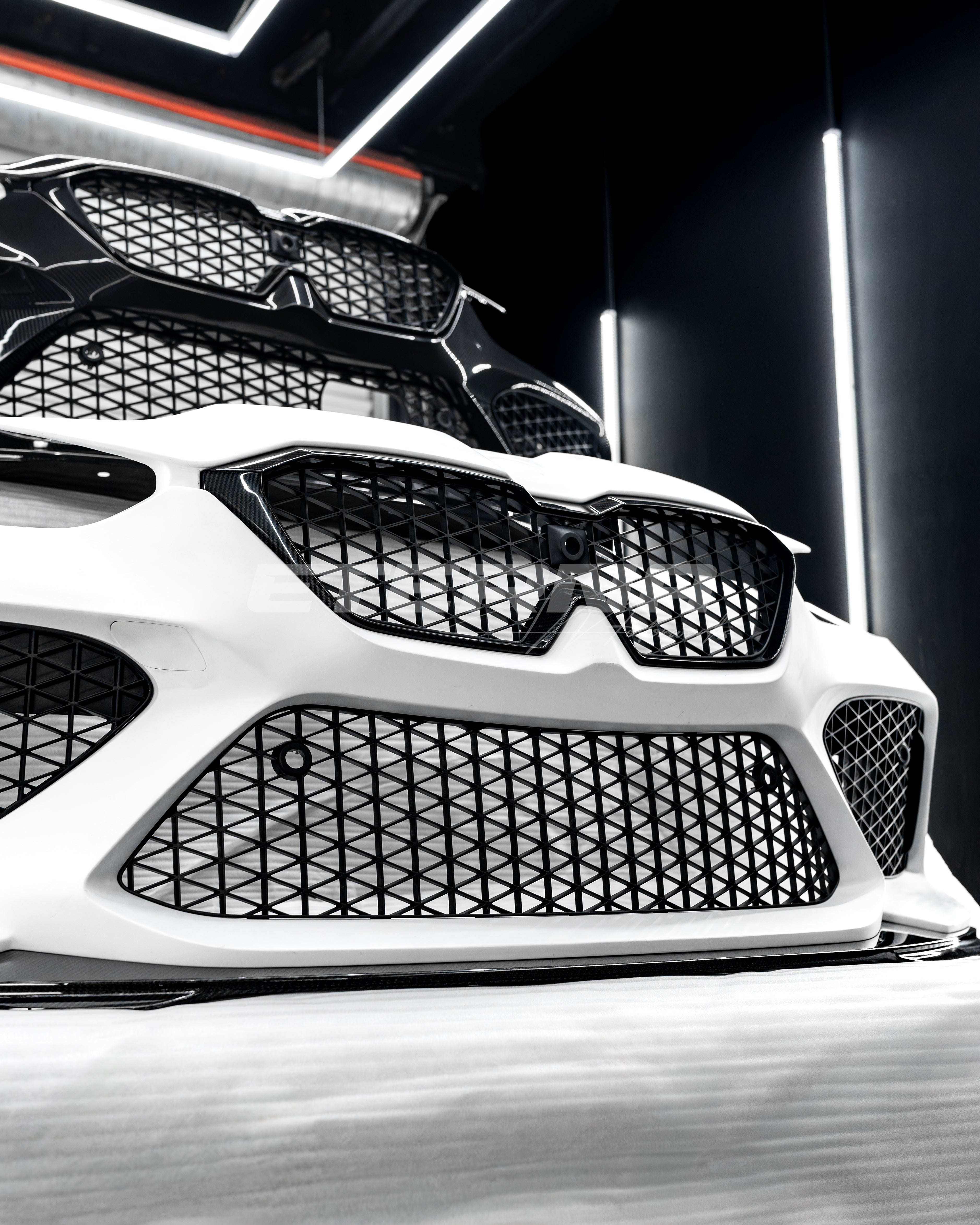 Lonnie Studio G8X Carbon Fiber Front Bumper – BMW G80 M3 / G82 M4