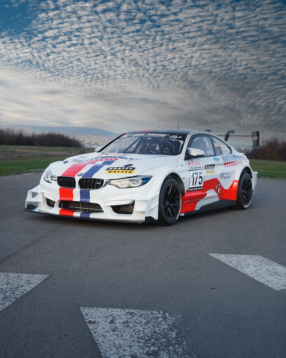 DTM Widebody Kit – BMW F82 M4