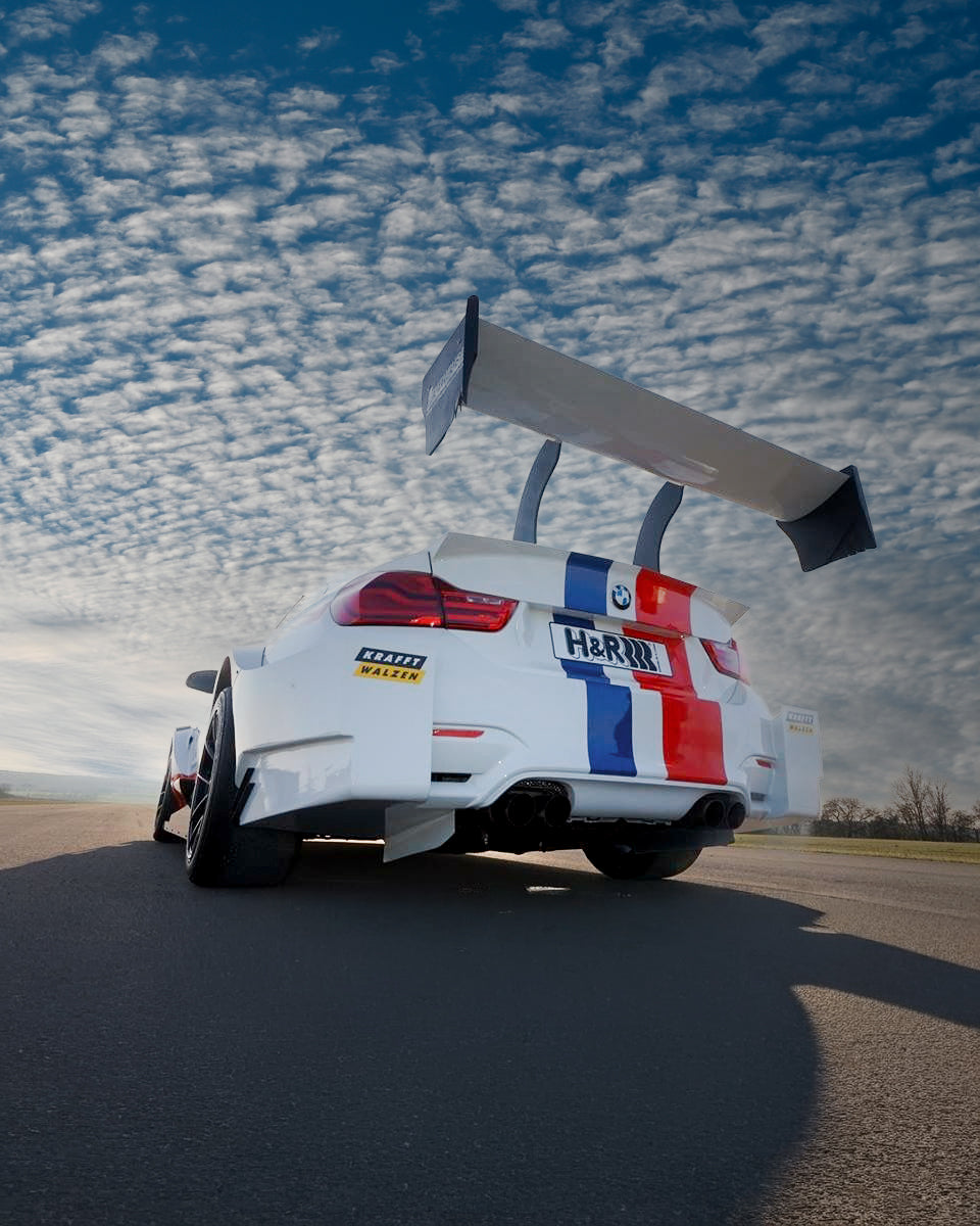 DTM Widebody Kit – BMW F82 M4