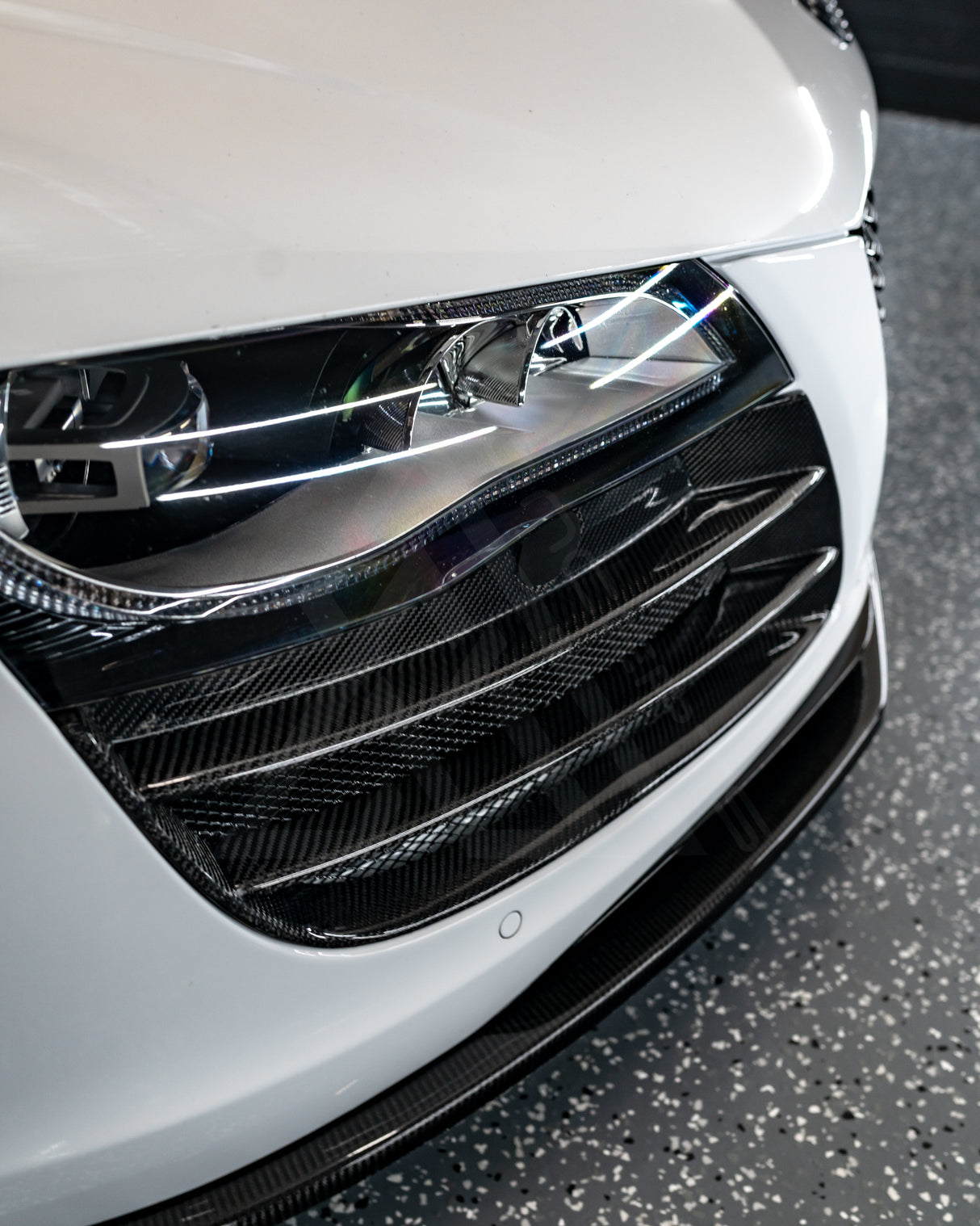 Audi R8 Carbon Fiber GT Style Front Vents